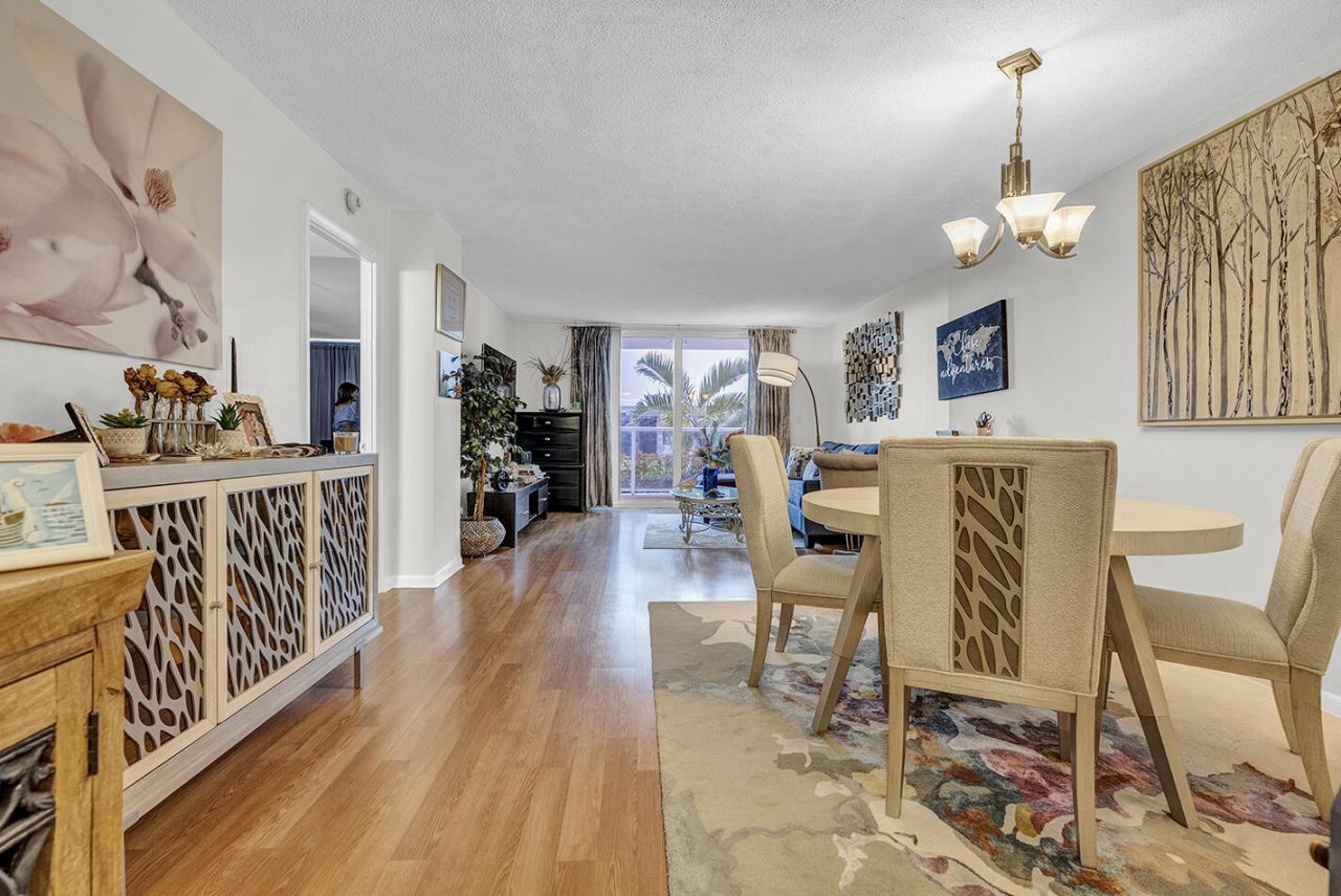 1904 S Ocean Drive, Unit 201, Hallandale Beach, FL 33009 Photo