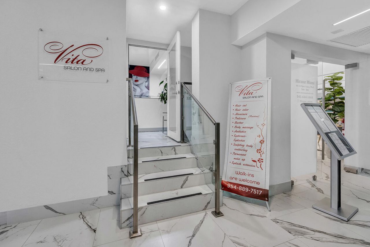 1904 S Ocean Drive, Unit 201, Hallandale Beach, FL 33009 Photo