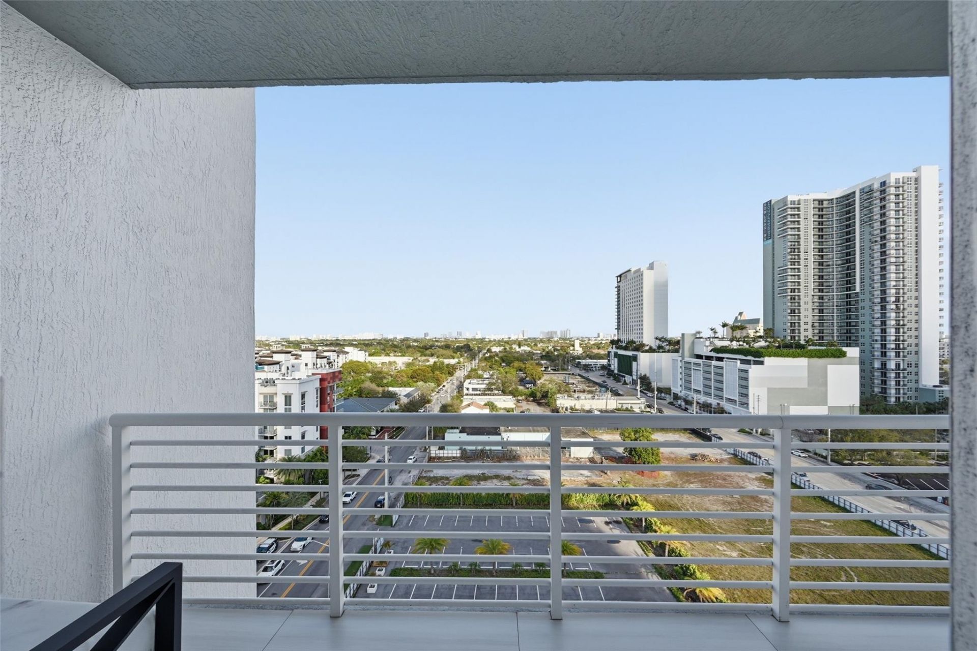 315 NE 3rd Avenue, Unit 1006, Fort Lauderdale, FL 33301 Photo