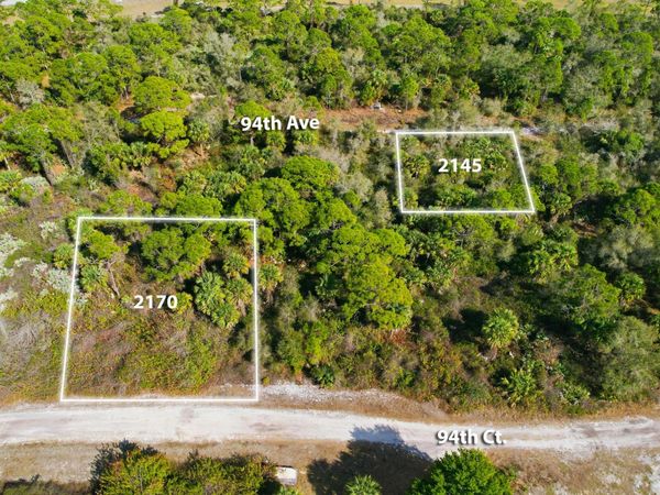 2145 94th Avenue, Vero Beach, FL 32966