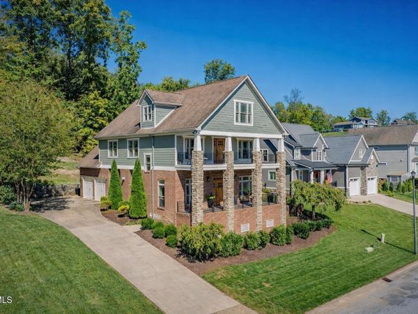 2338 Edinburgh Channel Road, Kingsport, TN 37664