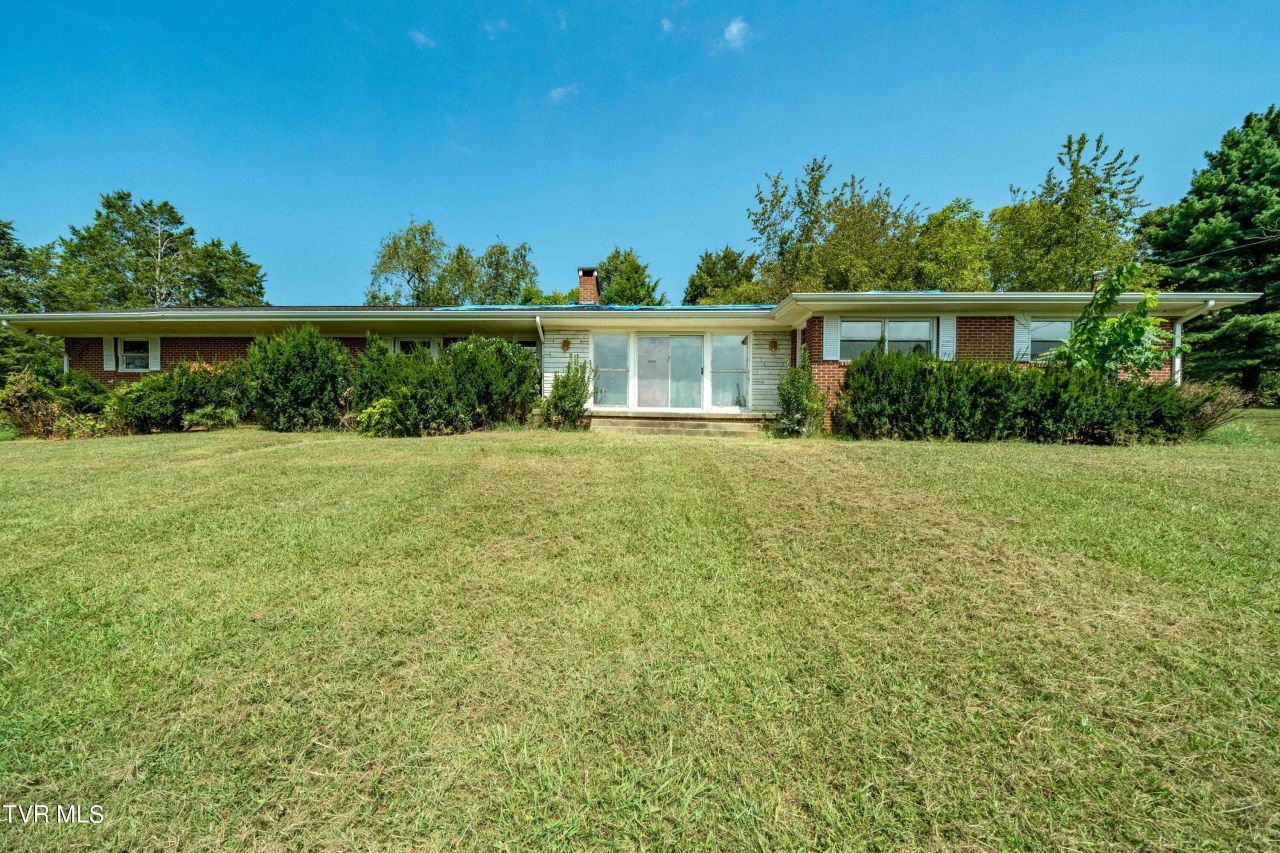 214 Bernard Avenue, Church Hill, TN 37642 Main Photo