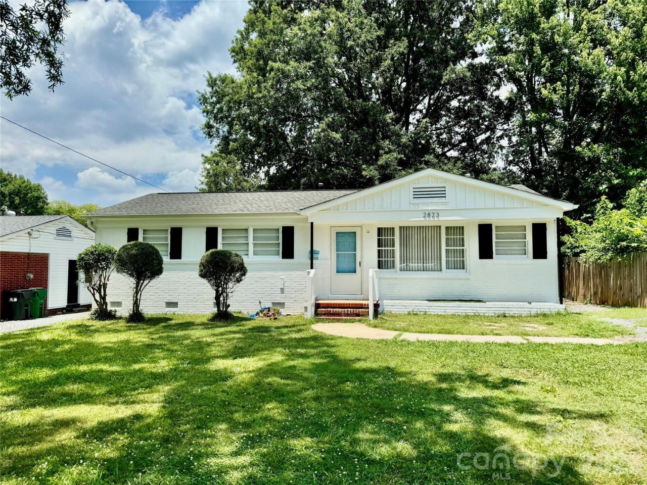 2823 Albany Lane, Charlotte, NC 28205 Main Photo