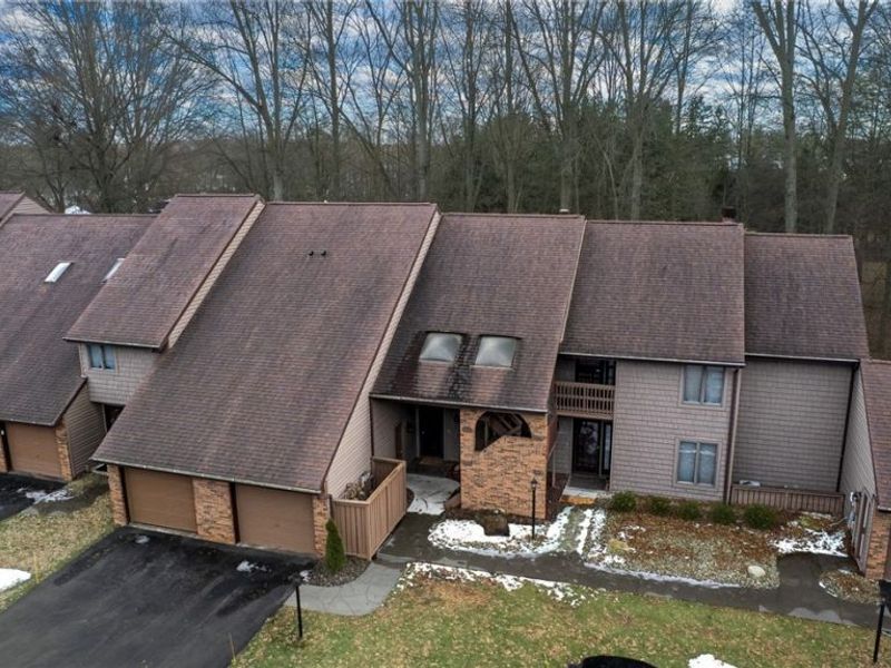 4464 Willowcreek Drive , Warren, OH 44484 Photo 24