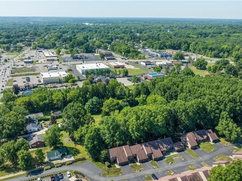 4464 Willowcreek Drive , Warren, OH 44484 Photo 27