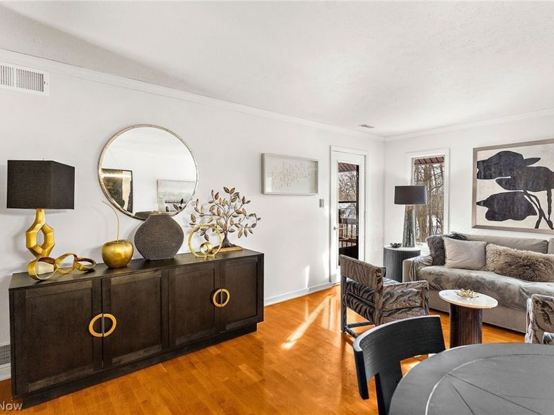 4464 Willowcreek Drive , Warren, OH 44484 Photo 8