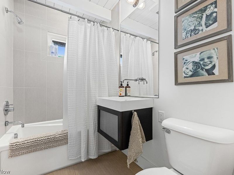 6480 Frederick Avenue NE, Alliance, OH 44601 Photo 40