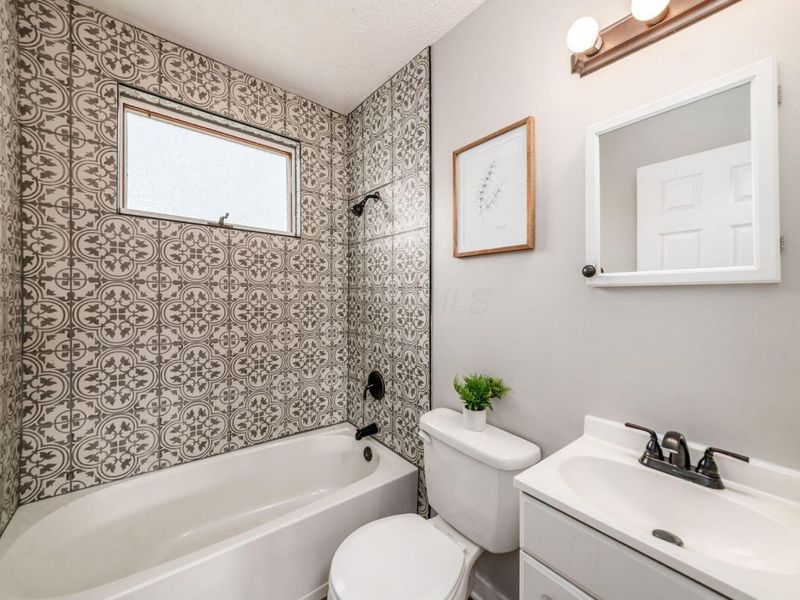 2610 Atwood Terrace , Columbus, OH 43211 Photo 13