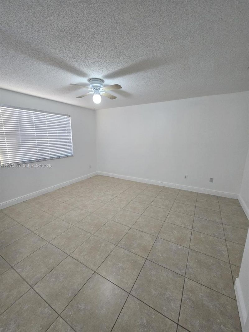 7211 W 24th Ave, Unit 2370, Hialeah, FL 33016 Photo