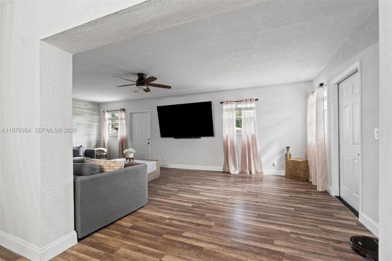 141 Eider Ct , Royal Palm Beach, FL 33411 Photo