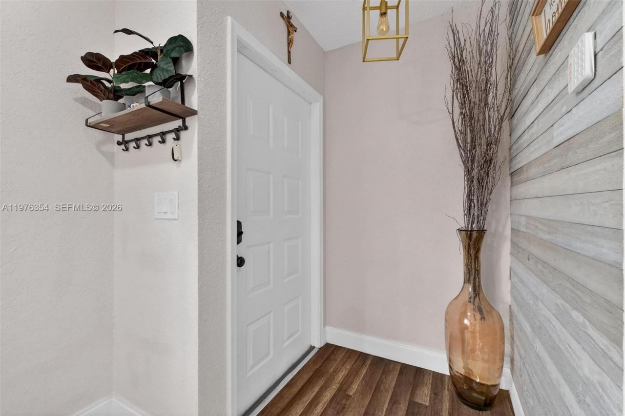 141 Eider Ct , Royal Palm Beach, FL 33411 Photo