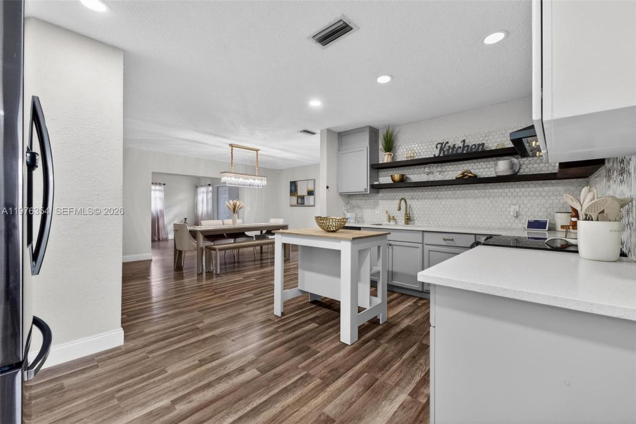 141 Eider Ct , Royal Palm Beach, FL 33411 Photo