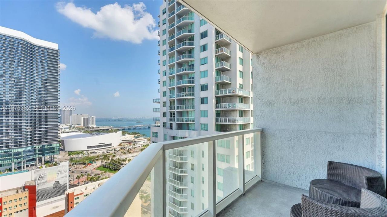253 NE 2nd St , Unit 2902, Miami, FL 33132 Photo