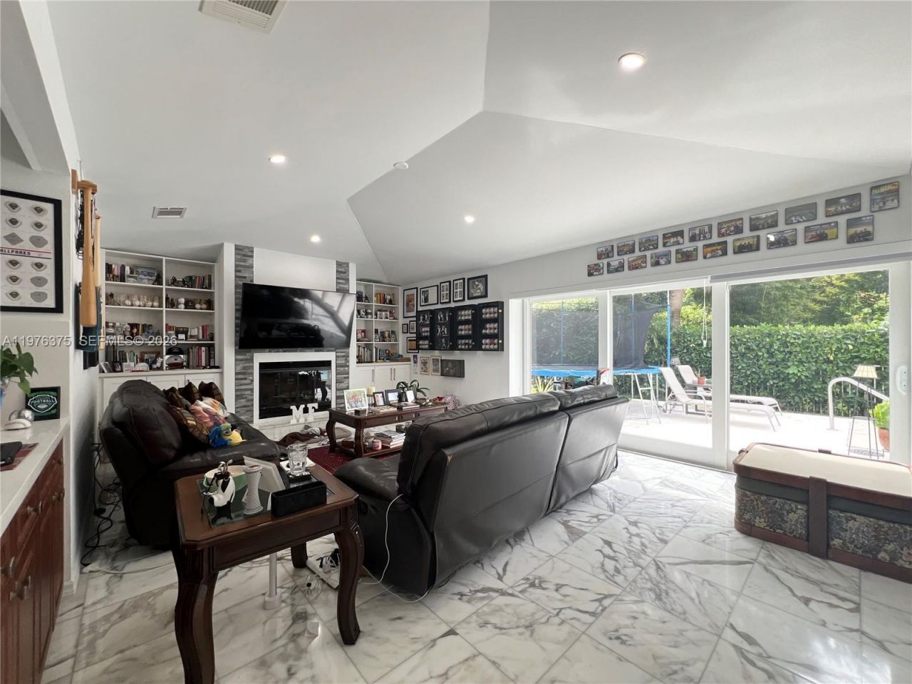 4934 NW 94th Doral Pl , Doral, FL 33178 Photo