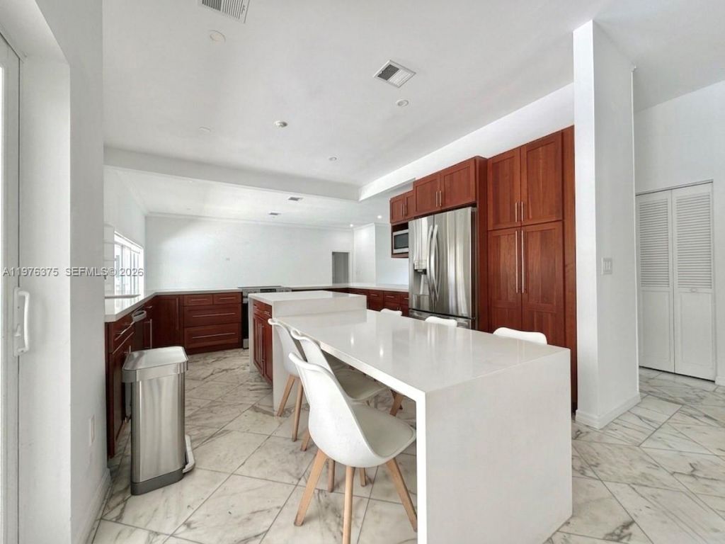 4934 NW 94th Doral Pl, Doral, FL 33178 Photo