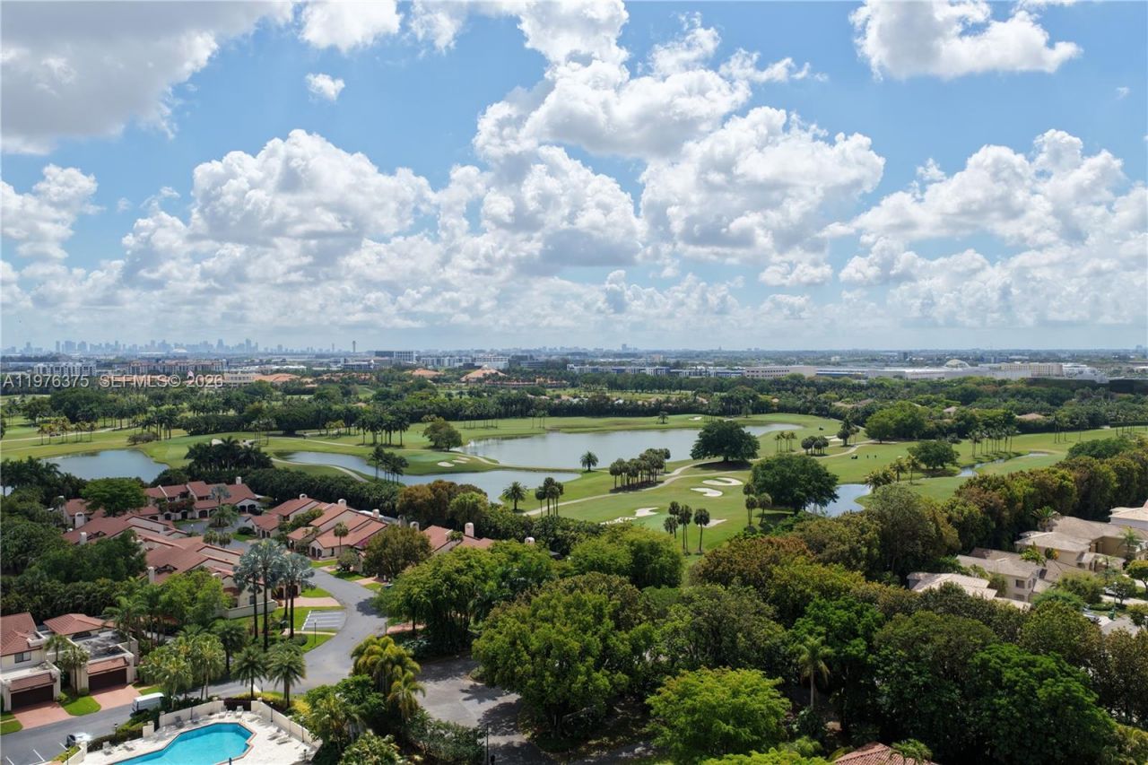 4934 NW 94th Doral Pl, Doral, FL 33178 Photo