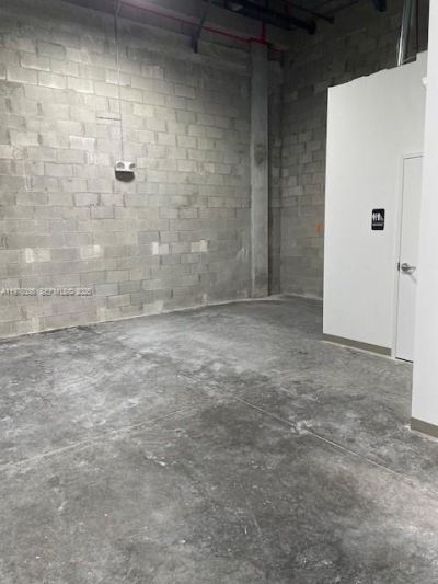 10890 NW 17th St, Unit 130, Sweetwater, FL 33172 Photo