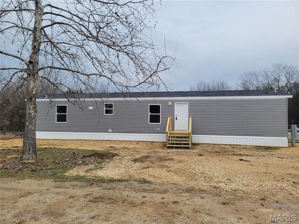 130 Madison Rene Avenue , Moscow Mills, MO 63362