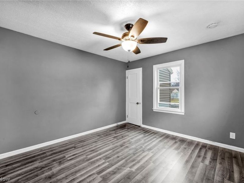 14905 Harvard Avenue , Cleveland, OH 44128 Photo 17