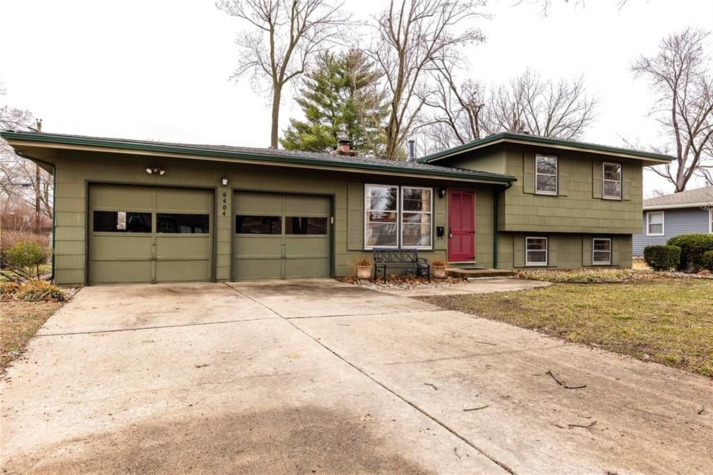 6404 N Walrond Avenue, Kansas City, MO 64119 Main Photo