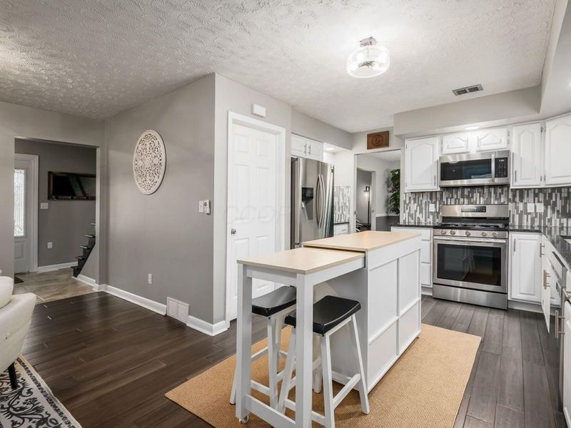 62 St Stephens Court, Columbus, OH 43230 Photo 13