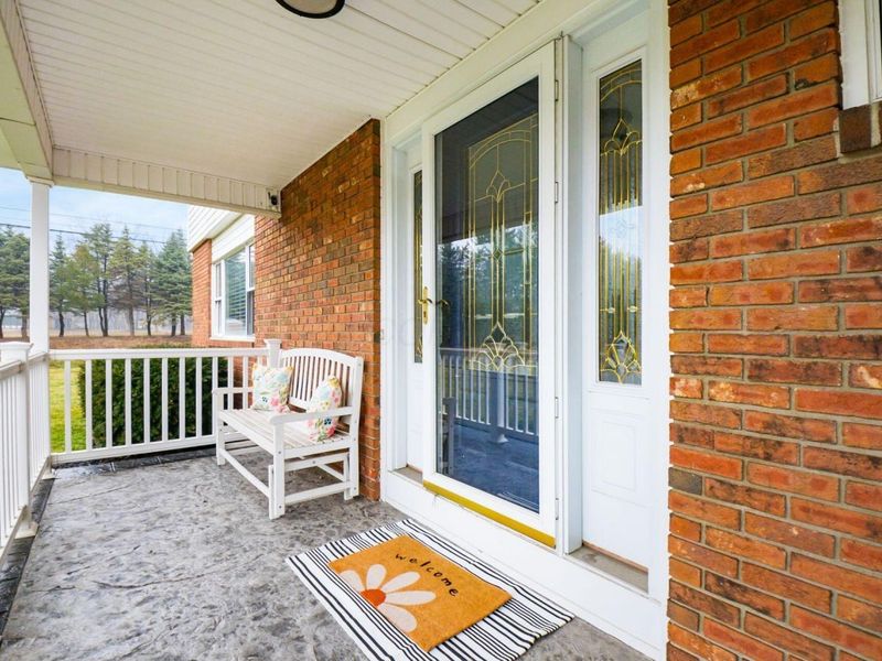 62 St Stephens Court, Columbus, OH 43230 Photo 2