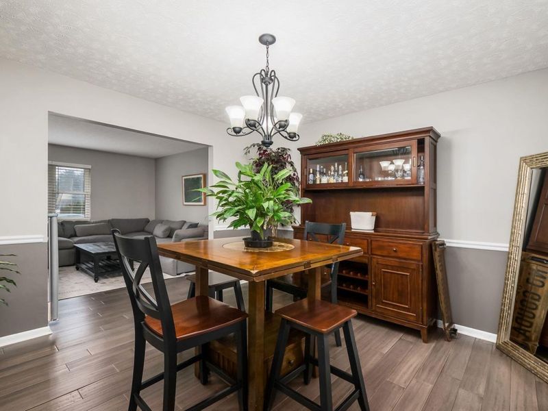 62 St Stephens Court, Columbus, OH 43230 Photo 9