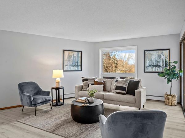 2485 Canabury Drive, Unit 212, Little Canada, MN 55117