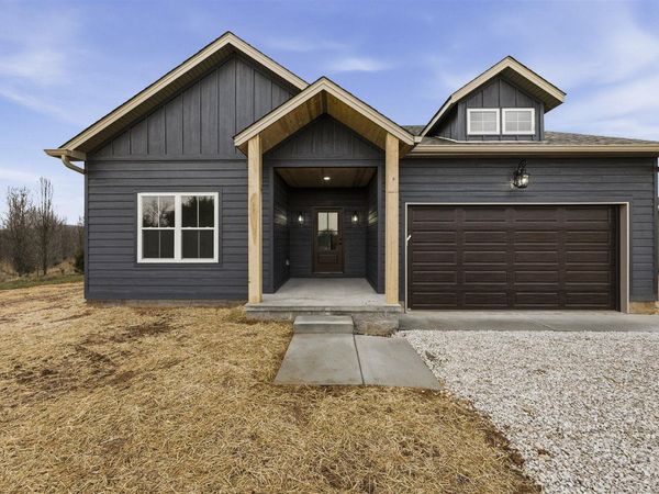 1174 Mt Olivet Road , Bowling Green, KY 42101