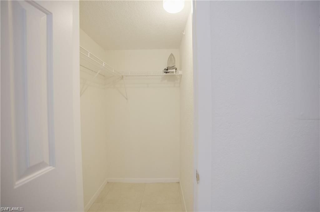 4635 Bayshore Dr, Unit P7, Naples, FL 34112 Photo
