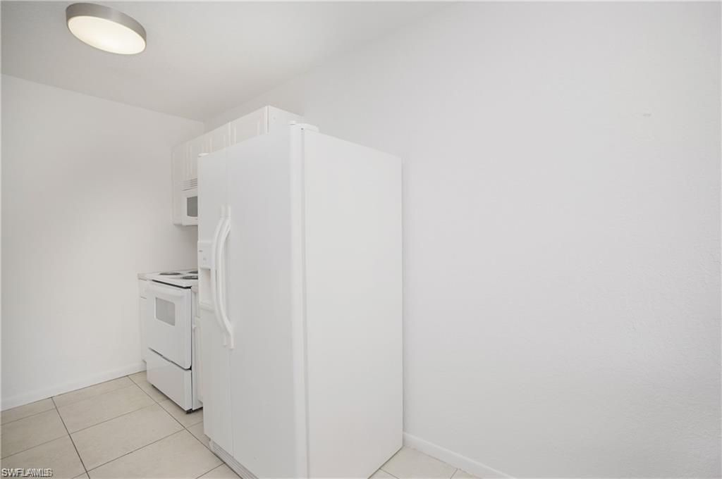 4635 Bayshore Dr, Unit P7, Naples, FL 34112 Photo