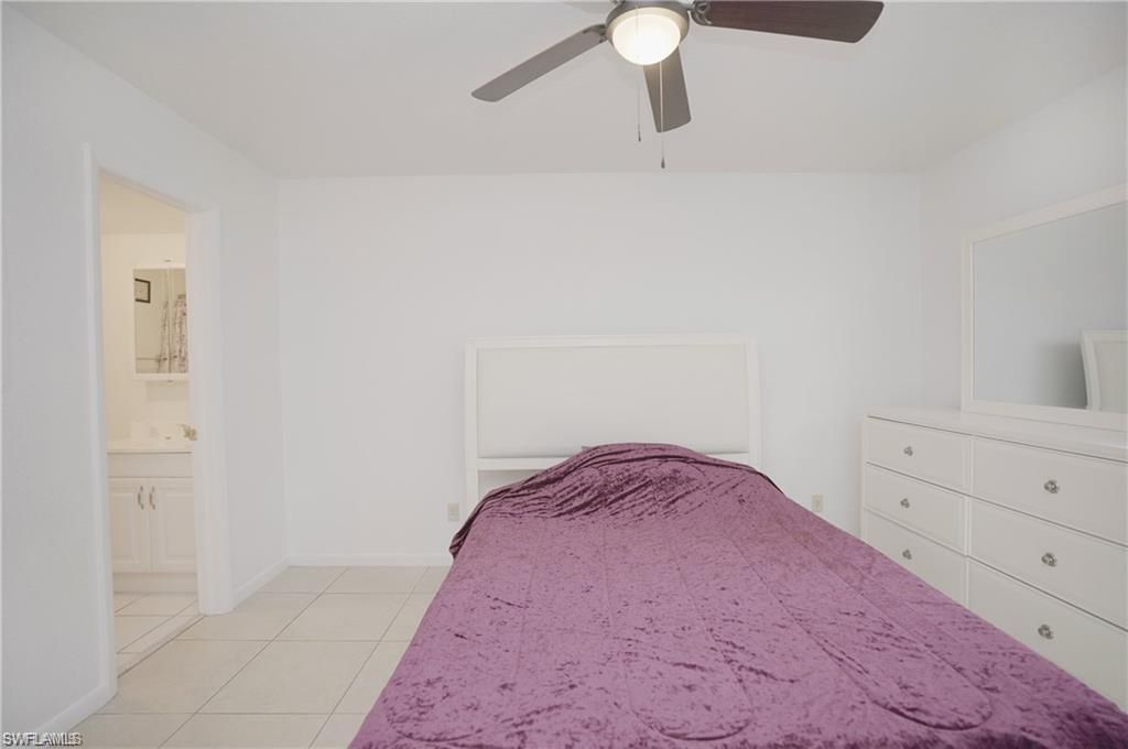 4635 Bayshore Dr, Unit P7, Naples, FL 34112 Photo