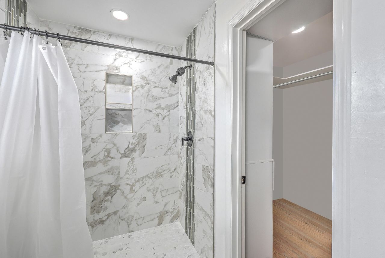 1024 W Recess Road Photo 20