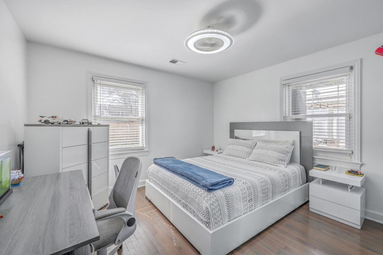 1024 W Recess Road Photo 21