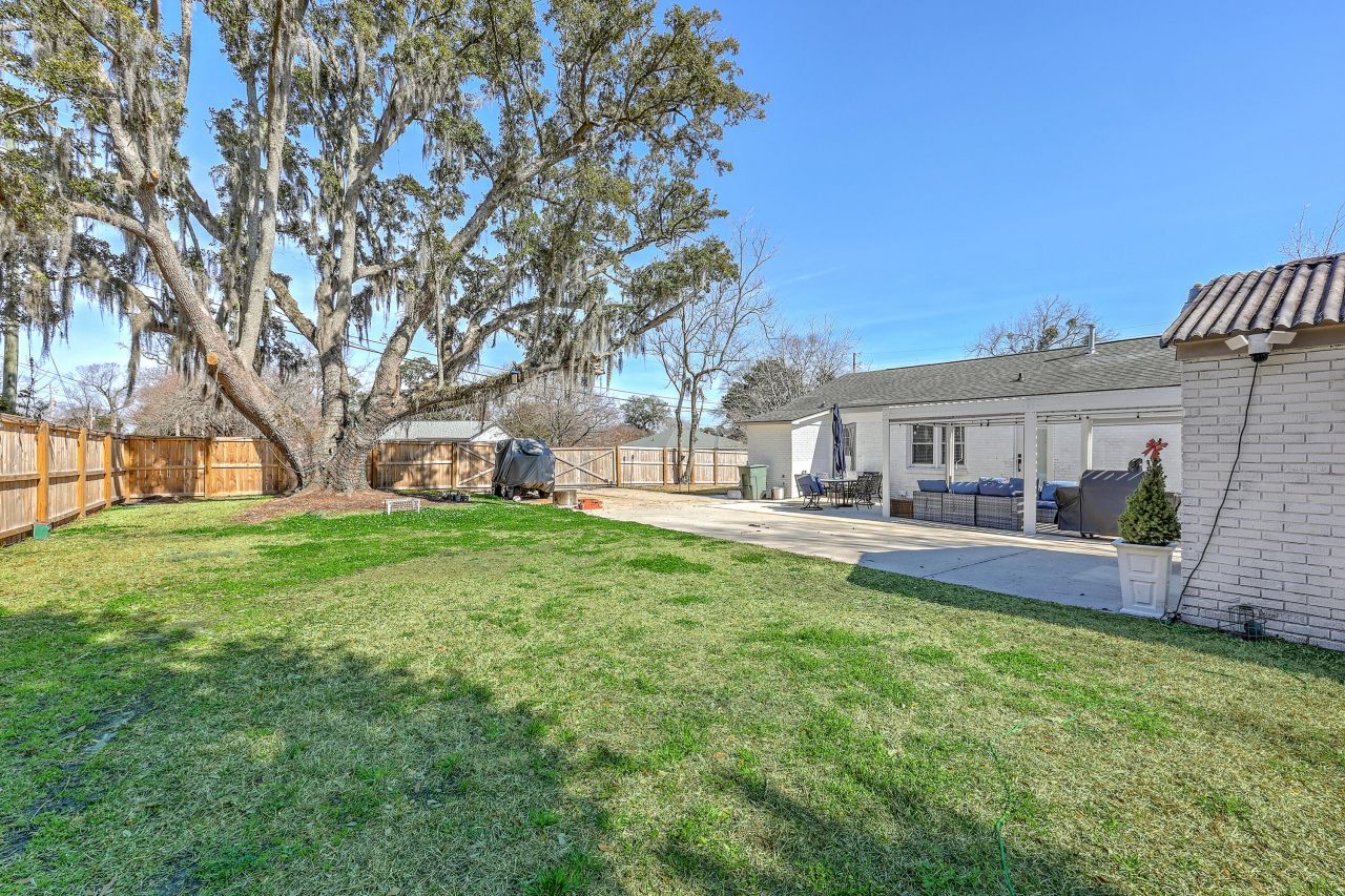 1024 W Recess Road Photo 31