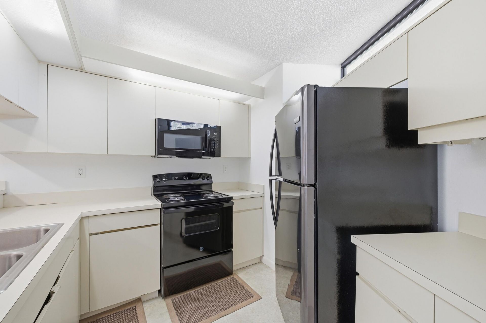 3669 Victoria Drive, West Palm Beach, FL 33406 Photo