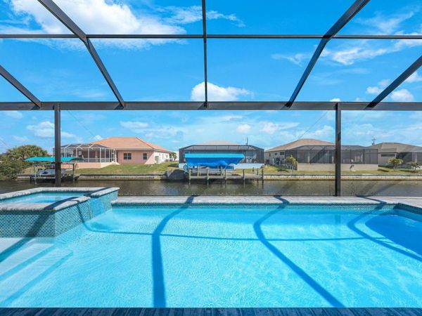 1925 NW 34th Place, Cape Coral, FL 33993