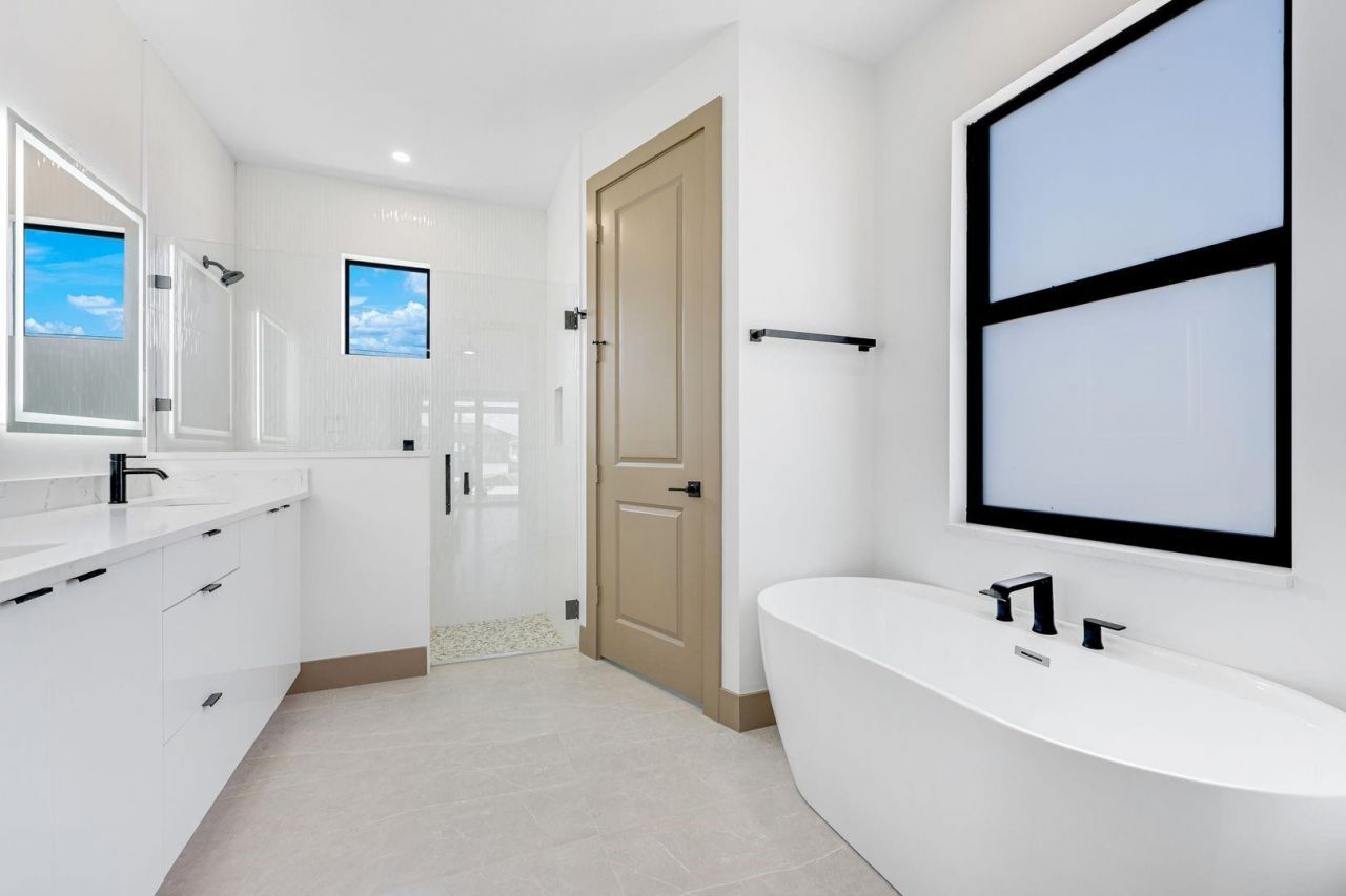 1925 NW 34th Place, Cape Coral, FL 33993 Photo