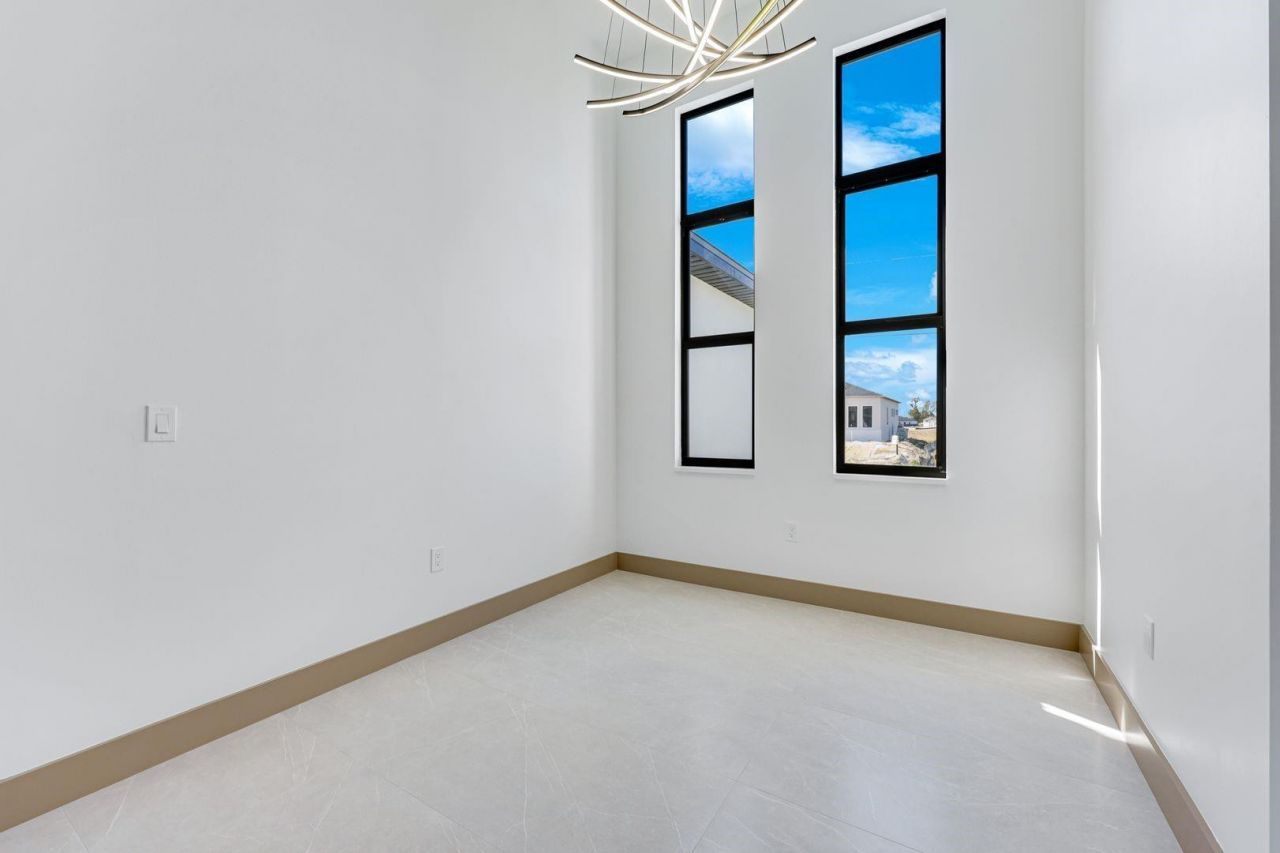 1925 NW 34th Place, Cape Coral, FL 33993 Photo