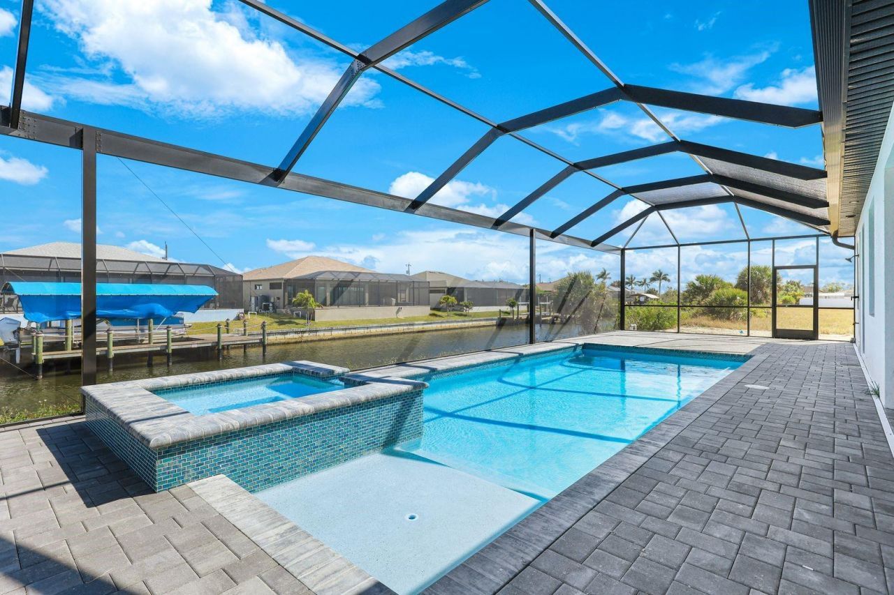 1925 NW 34th Place, Cape Coral, FL 33993 Photo