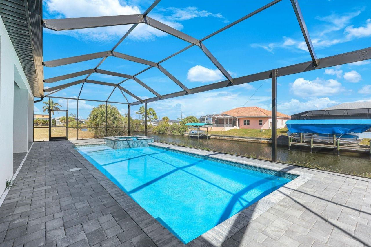 1925 NW 34th Place, Cape Coral, FL 33993 Photo