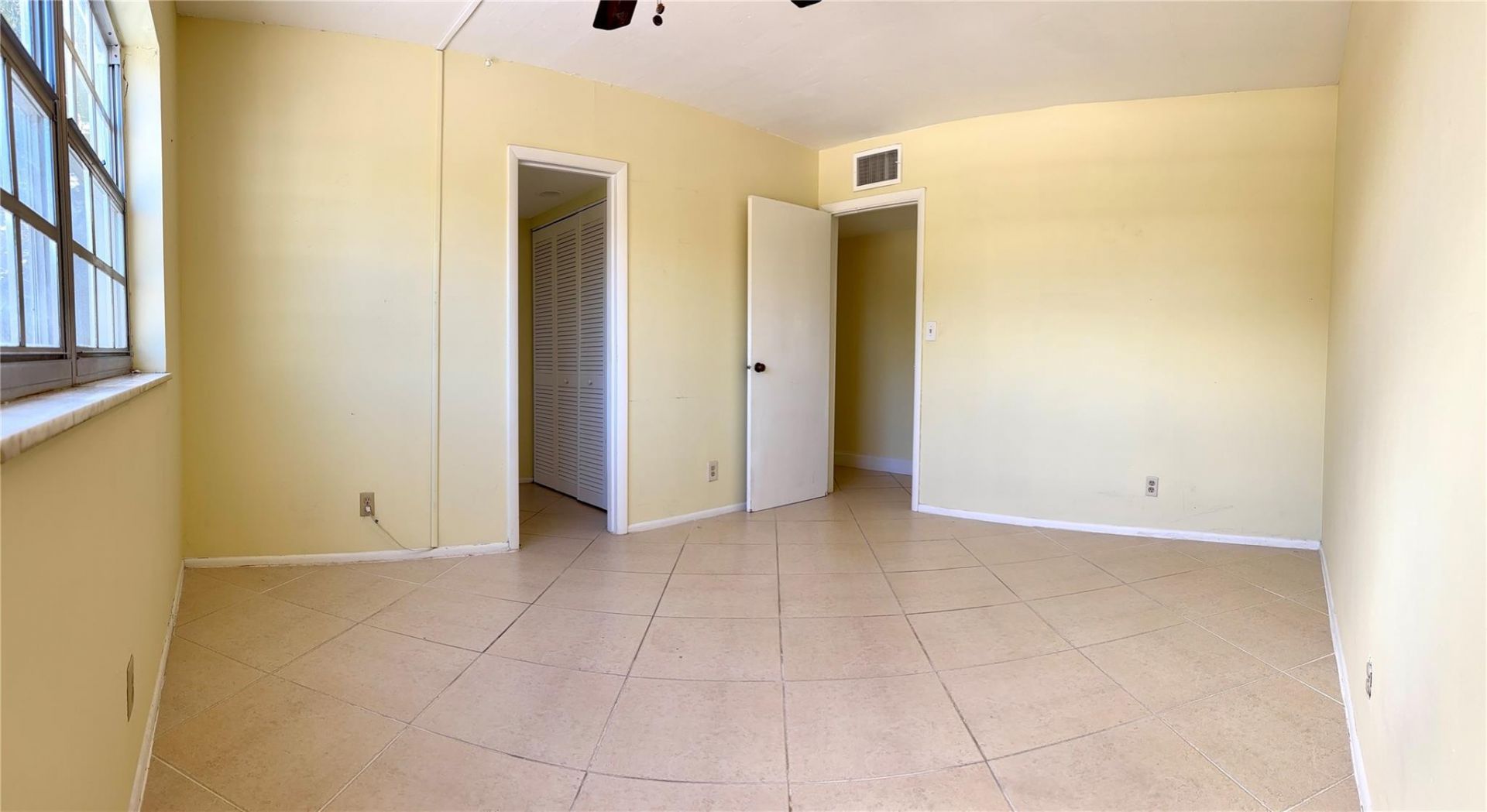 1407 NE 56th Street, Unit 217, Fort Lauderdale, FL 33334 Photo