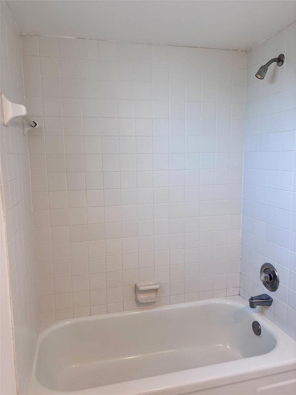 1407 NE 56th Street, Unit 217, Fort Lauderdale, FL 33334 Photo