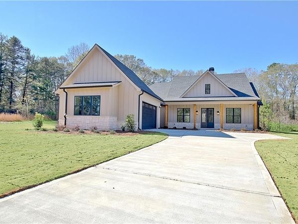 74 Gateway Drive, Luthersville, GA 30251