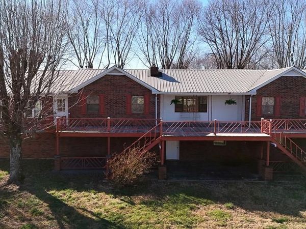 5770 Ky Hwy 90, Albany, KY 42602