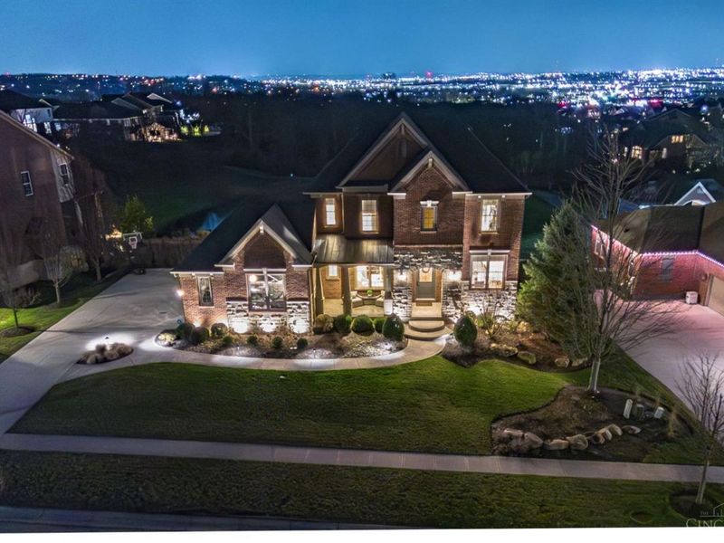 7210 Keltner Drive, West Chester, OH 45069 Photo 2