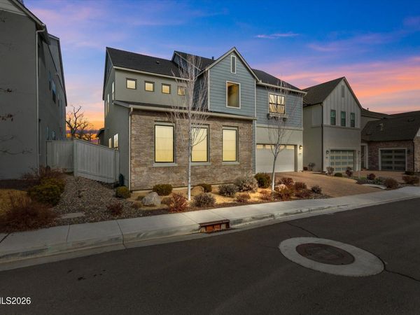 715 W Pleasant Oak Trail, Reno, NV 89511