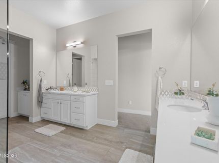 715 W Pleasant Oak Trail, Reno, NV 89511 Photo