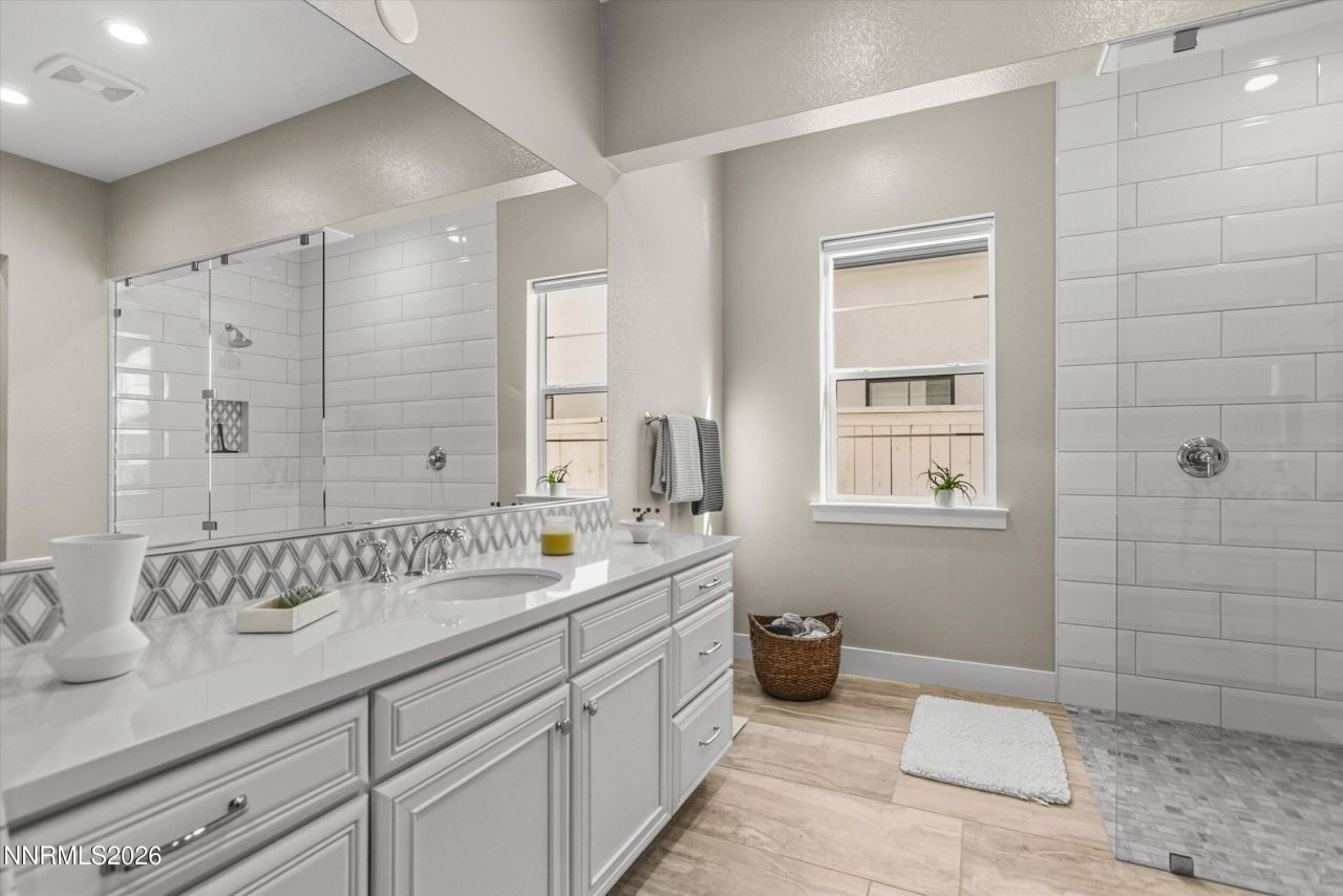 715 W Pleasant Oak Trail, Reno, NV 89511 Photo