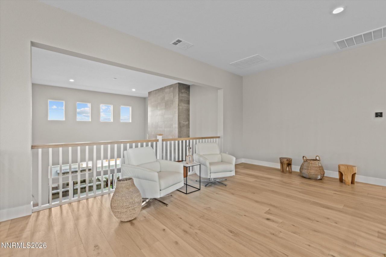 715 W Pleasant Oak Trail, Reno, NV 89511 Photo